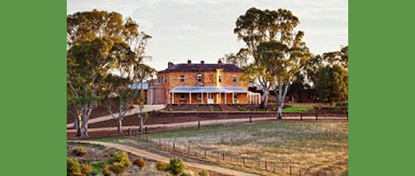 Kingsford Homestead