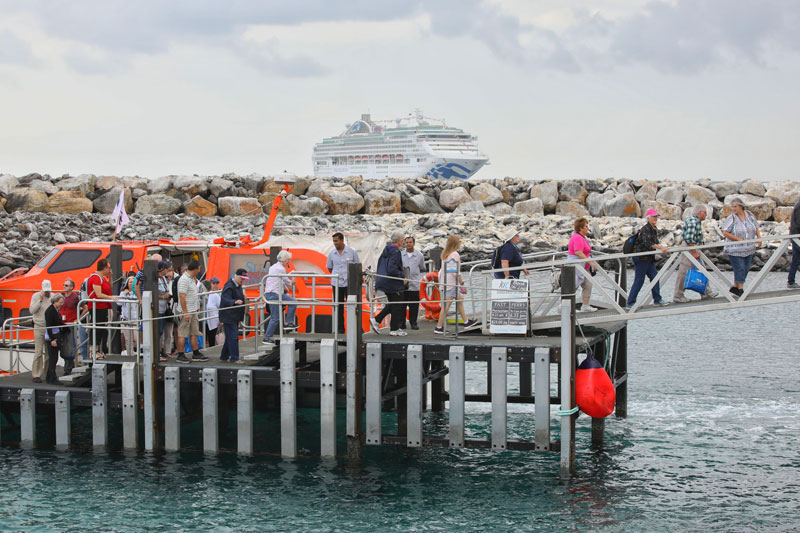 Cruise Ship First to Return to Kangaroo Island